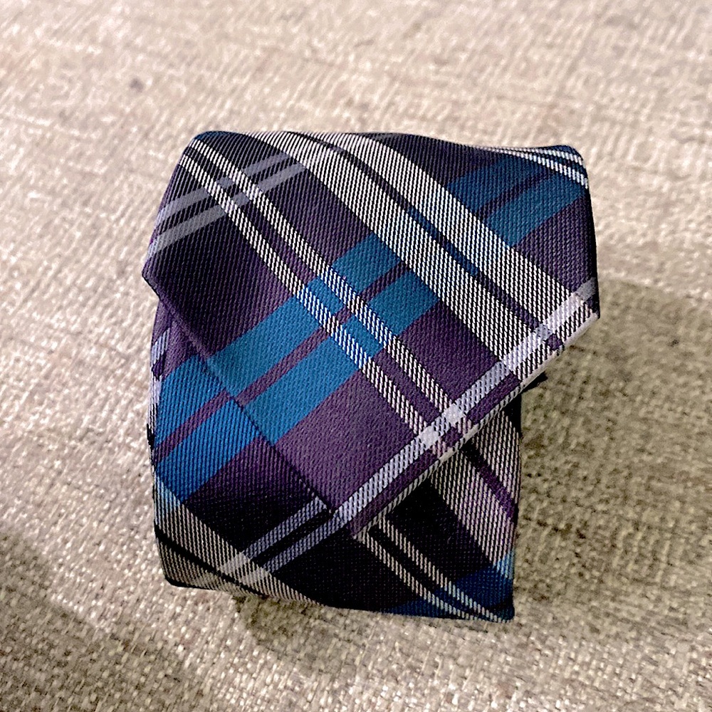 BANANA REPUBLIC Men’s Skinny Tie - Navy, Teal, Gray, and White Plaid Silk Tie
